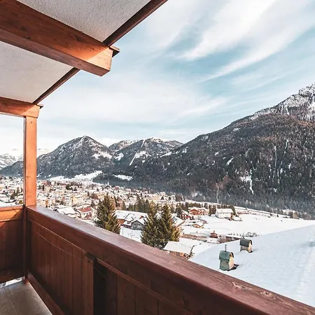 Hotel Belvedere 3*